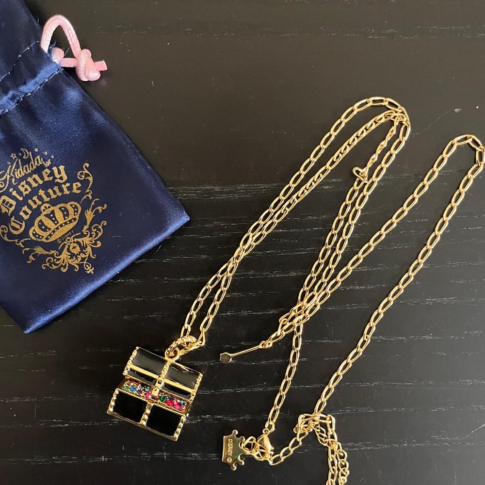 Disney Couture Little Mermaid Ariel Treasure Chest Necklace Gemstone 🧜🏻‍♀️✨